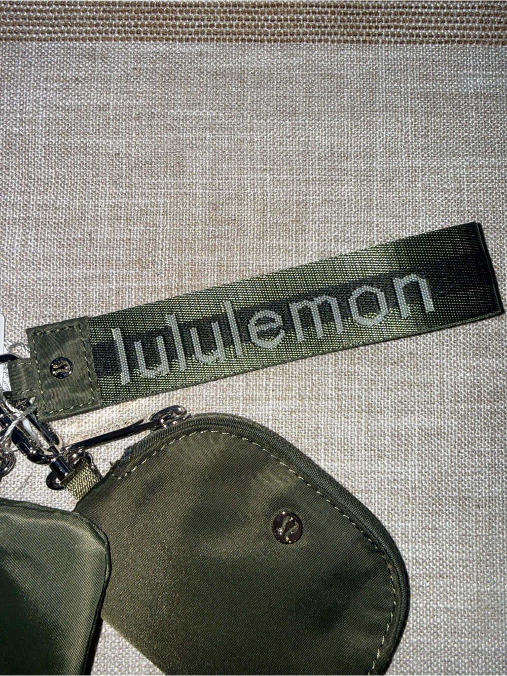 lululemon athletica Olive Green Dual Pouch Wristlet - Picture 3 of 4